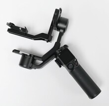 DJI RS 3 Mini 3-Axis Gimbal Stabilizer (CP.RN.00000294.01) image 4