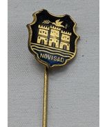 Vintage Novi Sad Serbia Pinback - $26.07 CAD