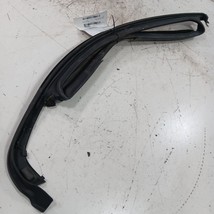 Fiat 500 Door Glass Window Seal Rubber Left Driver Rear Back  2016 2017 - $35.94