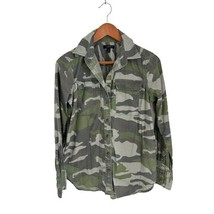 J.CREW Military Camo Shirt Button Down Green Gray Pockets  Size 4 - $647.56 MXN