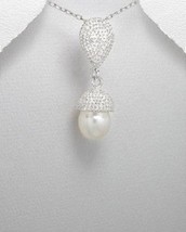 Sterling Silver Textured Teardrop Ivory Pearl Necklace - £29.42 GBP