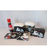 Walt Disney World Asst of Bath &amp; Facial Soaps Shampoo Mickey Mouse 7 pc - $6.88