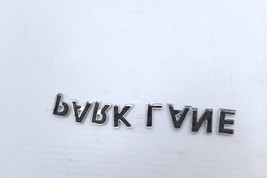 11-16 MINI COOPER COUNTRYMAN FENDER PARK LANE BADGE EMBLEM Q4932 image 11