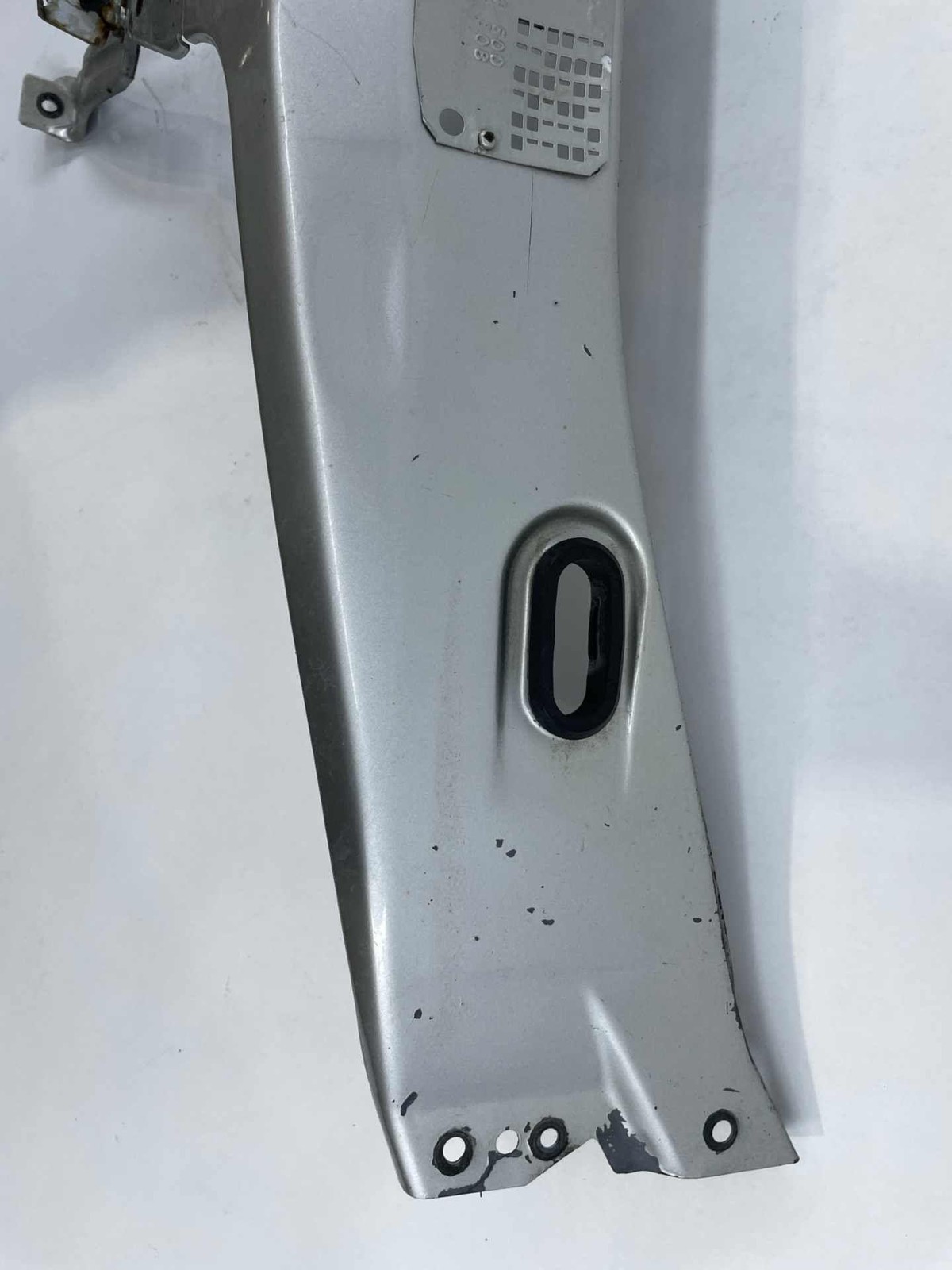 1998-1999 Mercedes Benz CL600 140 Type Radiator Support OEM Item image 5