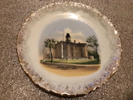 e.1900&#39;s Souvenir China Plate Cresco Iowa Court House Ia - £39.18 GBP