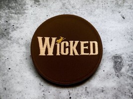 WICKED BROADWAY Musical Embroidered Patch 3 1/8&quot; Round Black Green White... - £4.54 GBP