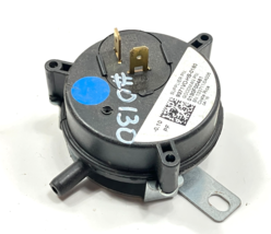 MPL Goodman 9371VO-HS-0160 0130F00481 Furnace Air Pressure Switch 0.10 u... - $298.24 MXN