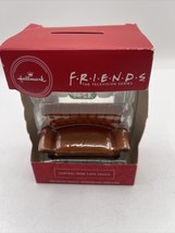 Hallmark Friends Central Perk Cafe Couch 2020 Christmas Tree Ornament - £11.59 GBP