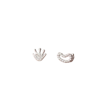 Anyco Earrings Fashion Silver 925 Sterling Luxury Zircon Palm Soles Mini Stud - £15.54 GBP