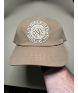 Levi’s Strauss Broadcasting Worldwide Baseball Cap Beige - $232.21 MXN