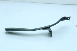 00-05 TOYOTA CELICA GT AUTOMATIC Coolant Reservoir Bracket F2091 image 2