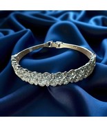 MACYS Tiara Cubic Zirconia Halo Bangle Bracelet Silver Tone - $243.52 MXN