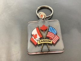 Vintage Souvenir Keyring Canada Usa Keychain Flags Ancien Porte-Clés Neighbours - £6.47 GBP