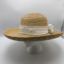 Women&#39;s Straw Sun Hat Embroidered Band Flower - £15.95 GBP