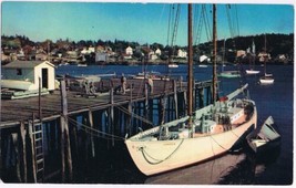 Maine Postcard Boothbay Harbor Bowdoin North Pole Exploration Byrd &amp; Mac... - £3.86 GBP