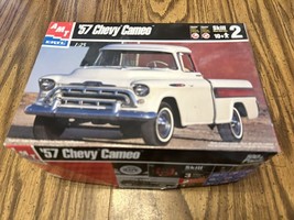 * AMT/ERTL 1/25 SCALE &#39;57 CHEVY CAMEO PLASTIC MODEL KIT #6308 *ST - £21.99 GBP