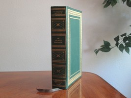 Of Human Bondage by W. Somerset Maugham, International Collector’s Library - $267.29 MXN