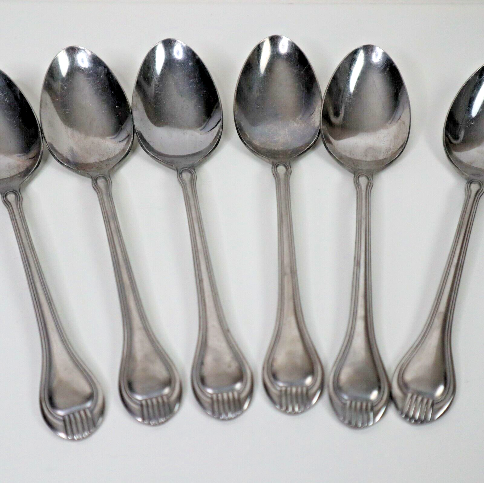 Reed & Barton Dinner Spoons Stainless 7 1/4 Inches RDS37 Lot of 6 Flatware - £8.84 GBP