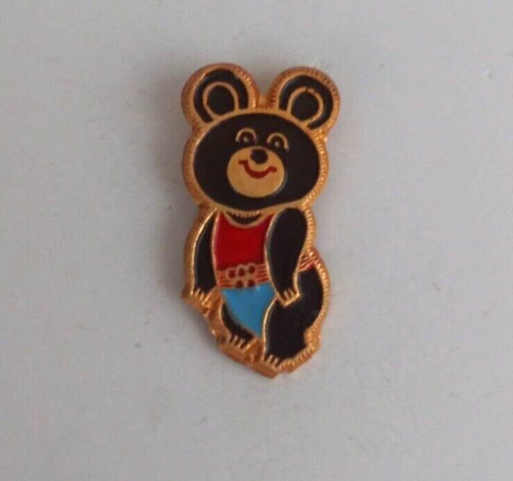 Vintage Teddy Bear Wearing Red &amp; Blue Outfit Lapel Hat Pin - $6.44