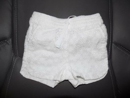 Cat &amp; Jack White Crochet  Eyelet Shorts  Size 12 Months Girl&#39;s EUC - £10.21 GBP