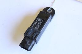 2006-2009 INFINITI M45 TIRE PRESSURE SENSOR ANTENNA RECEIVER J1308 image 2
