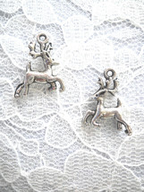 Country Girl 8 Point Deer / Buck Dangling Charm Alloy Pierced Earrings - £3.94 GBP