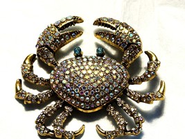 Crab With Multi-color Rhinestones Brooch  #BP148 (Use for Zodiac Cancer) - $12.59