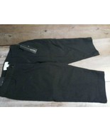 Womens shorts  pants Capri size 8 Brand new with tags ladies clothing - $19.99