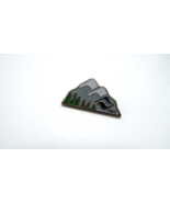 Vintage Vail Colorado Ski Lapel Pin 2.7cm BB13 - $12.67