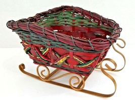 Vintage Wicker and Metal Sleigh Red &amp; Green 9 1/2&quot; x 6 x 41/2&quot; - £10.25 GBP