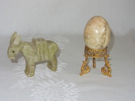 Vintage Carved Onyx Donkey Burro Figurine &amp; Marble Stone Egg w Gold Stand - $34.64