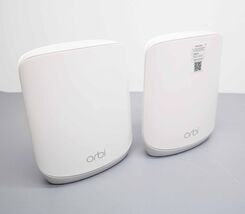Netgear Orbi RBK752P Tri-Band Mesh WiFi 6 Router 2-Pack image 2
