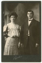 Circa 1890&#39;S Cabinet Card Stunning Couple Fancy Clothes Prescher Milwaukee, Wi - £8.99 GBP