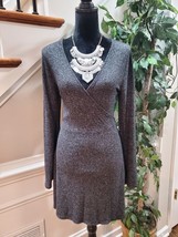 Express Women Gray Solid Rayon V-Neck Long Sleeve Knee Length Dress Size Medium - £23.59 GBP