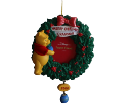 Disney Winnie The Pooh Merry Christmas Grandma 2000 Photo Frame Ornament Wreath - $15.00