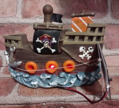 Haunted Pirate Ship Halloween Light-up Decor LED Tabletop Pirates Decora... - $25.00
