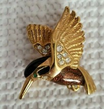 Betsey Johnson  Crystal Rhinestone Bird Brooch Pin - £4.68 GBP