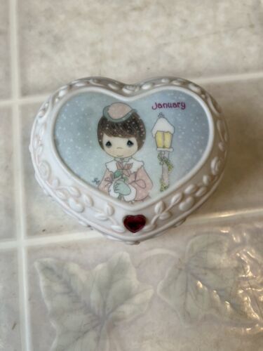 Precious Moments  Enesco January Birthstone Garnet Heart Shaped Trinket Box 2001 - $16.69