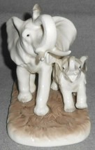 Vintage Ceramic Elephant w/BABY Figurine Norcrest - Japan - £18.68 GBP
