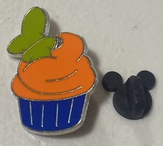 Goofy Cupcake Disney Pin Trading - $6.92