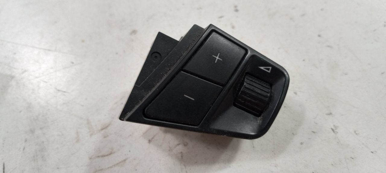 Saturn Vue Column Switch Blinker Signal Wiper Mount Bracket 2008 2009 2010 - $24.79