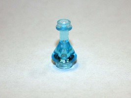 Minifigure Clear Blue Science Lab Beaker Building - $45.99 MXN