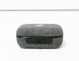 Sennheiser MOMENTUM True Wireless 2 Earbuds - Silver image 9