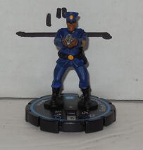 Heroclix Miniature DC Comics Hypertime set Gotham Policeman #002 Figure ... - $5.91