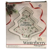 Pfaltzgraff Winterberry Christmas Tree Shaped Plate Merry Everything 10in 2018 - £25.30 GBP
