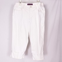Gloria Vanderbilt Women&#39;s White Capri Pants Size 16 - $12.78