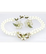 Vtg AMOURELLE White Beads Filigree Back Leaves Stone Necklace Earrings Set - $550.00