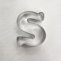 Cookie Cutter Initial Letter S Wilton Brand Monogram Metal - £6.20 GBP