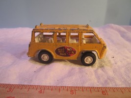 Vintage Tootsietoy Diecast Yellow Buzy Bee Bus Metal 3" - $22.50