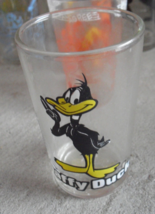 Vintage 1976 Peanut Butter Glass Cartoon Character - Daffy Duck - $18.81